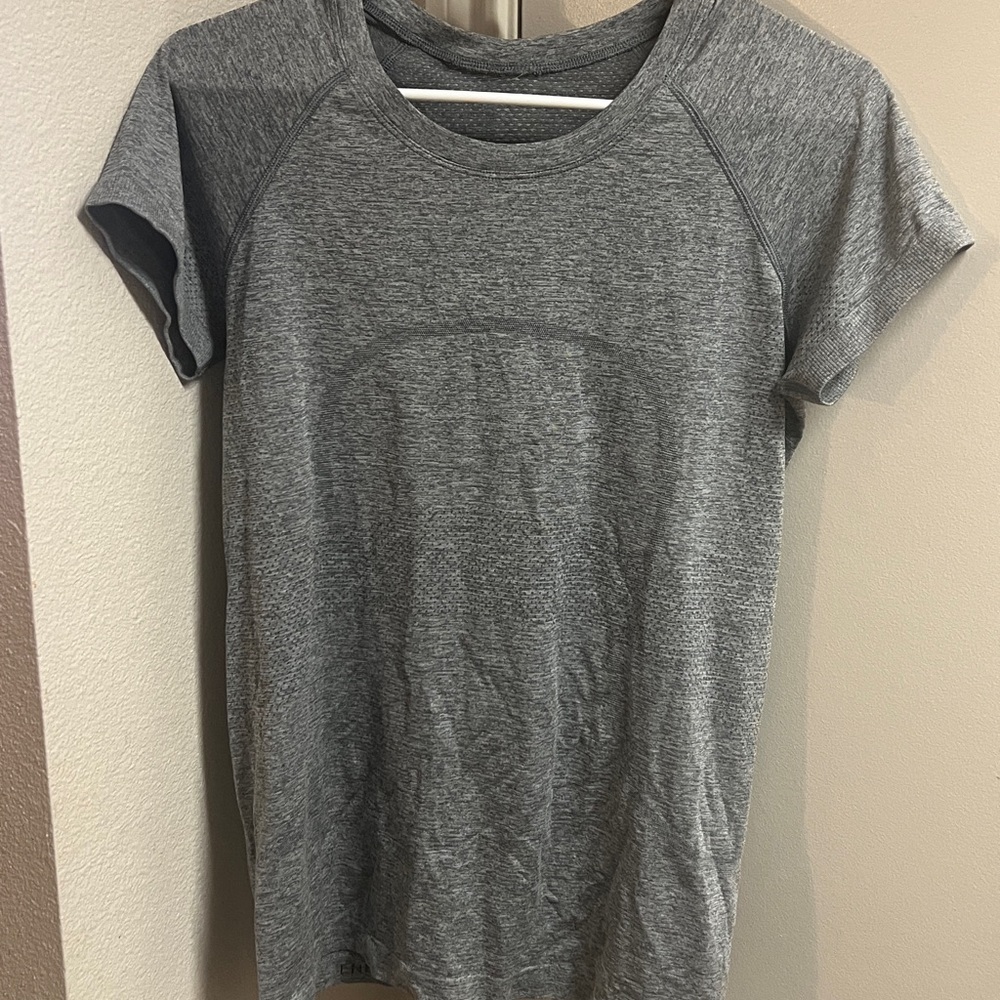 Lululemon Swiftly Tech Top